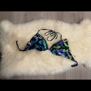 BAMBOO ISLAND. Bathing Suit Top.  CL/GR09